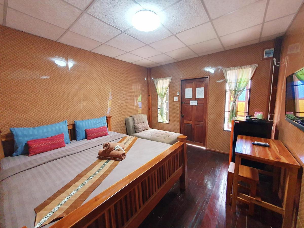 Ktt And Motorbike & Bicycle For Rents Rumah tetamu Sukhothai