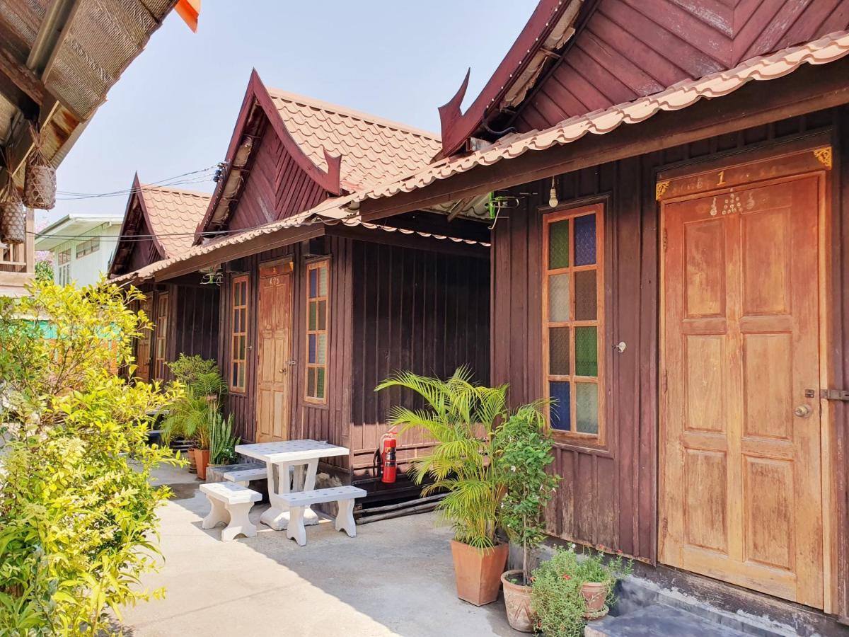 Rumah tetamu Ktt And Motorbike & Bicycle For Rents Sukhothai