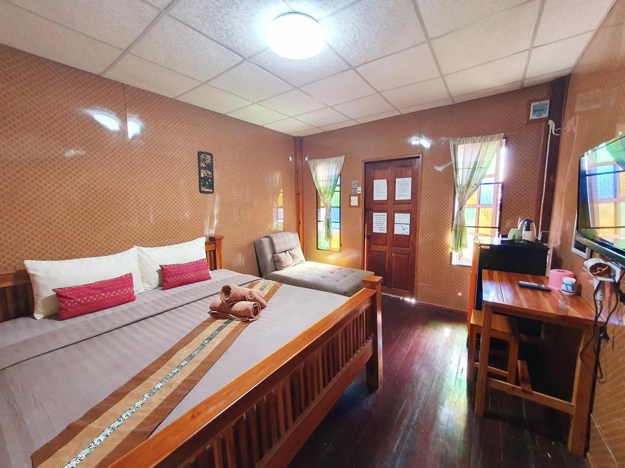 Ktt And Motorbike & Bicycle For Rents Rumah tetamu 2*